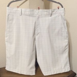 NikeGolf Dri-Fit Golf Shorts Waist Size 35